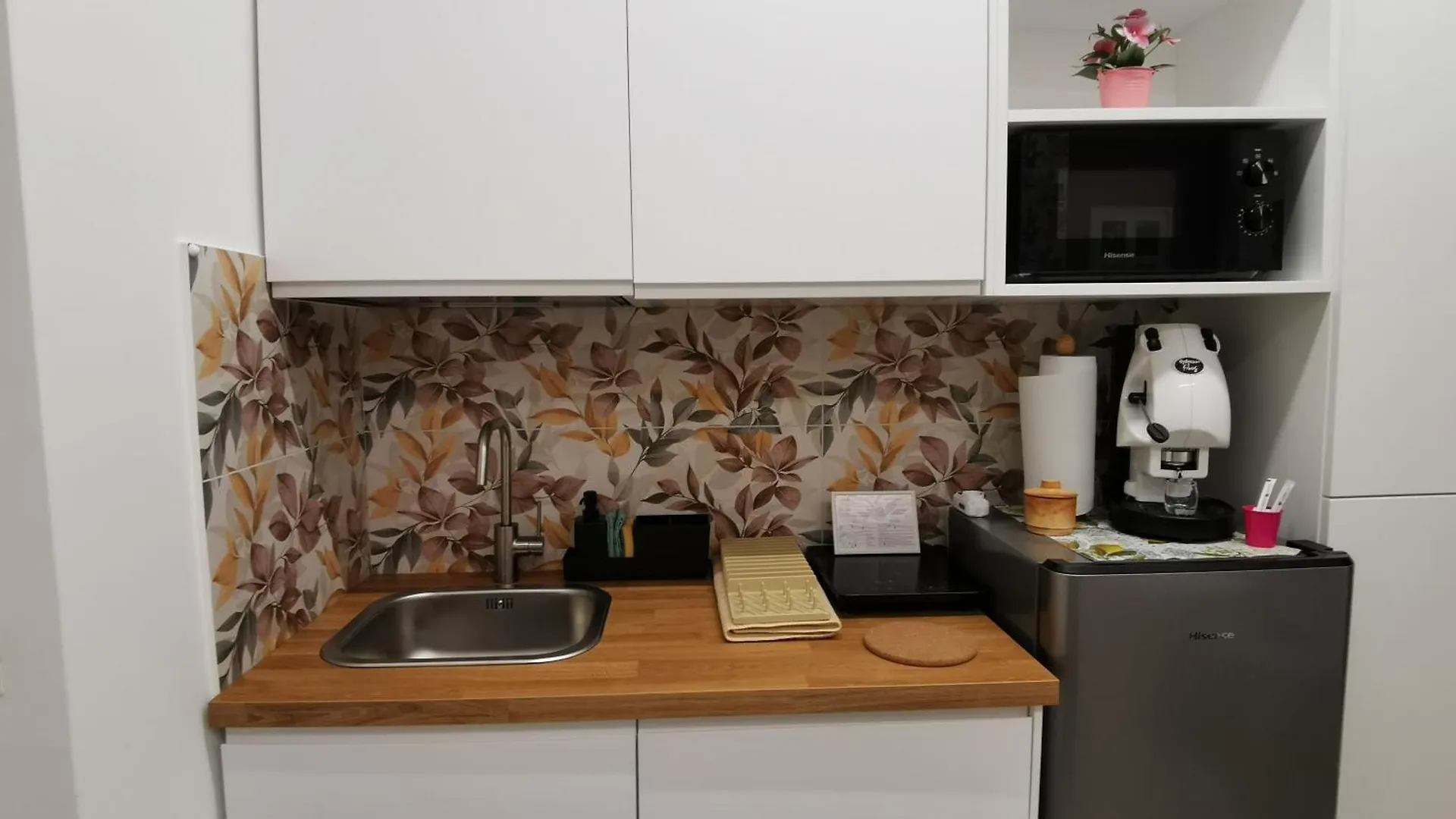 Tophouse Catania Centro - Velvet Apt 0*,  Italie